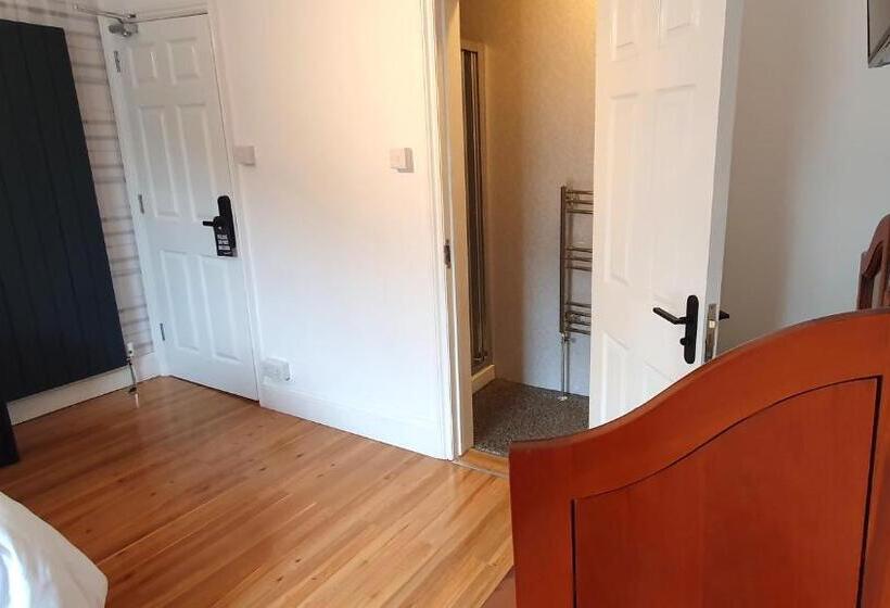 חדר סטנדרט עם מיטת קינג, Midway Guest House