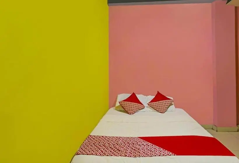 スタンダードルーム, Oyo 92195 Pelangi House 789 Syariah