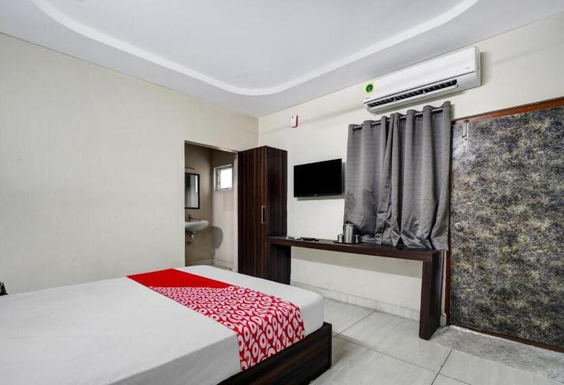 트리플 클래식 룸, Oyo Flagship 80698 Vara Residency