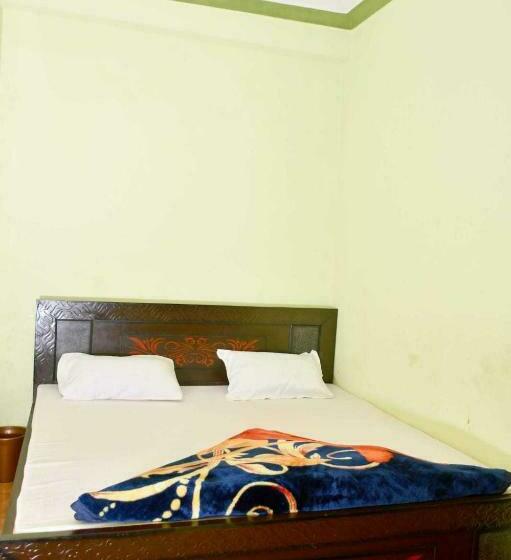 Трехместный Номер Классика, Spot On Hotel Durga