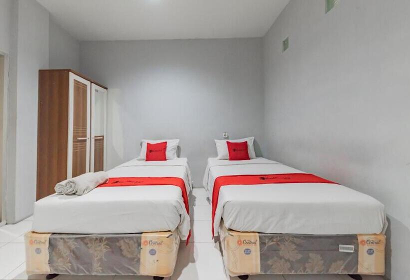 Номер Стандарт, Reddoorz @ Pelajar Pejuang 3