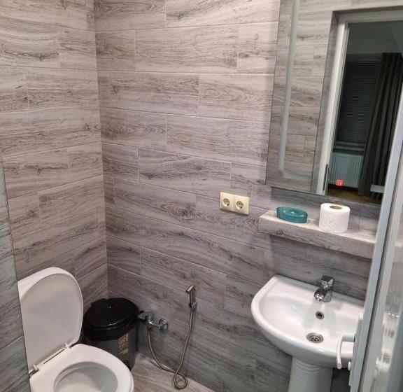 اتاق استاندارد با بالکن, Guest House 15a