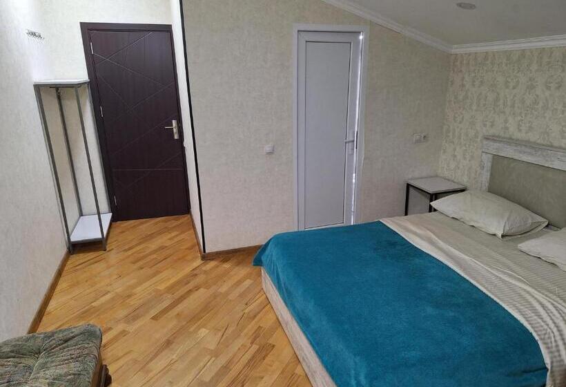 اتاق لوکس, Guest House 15a