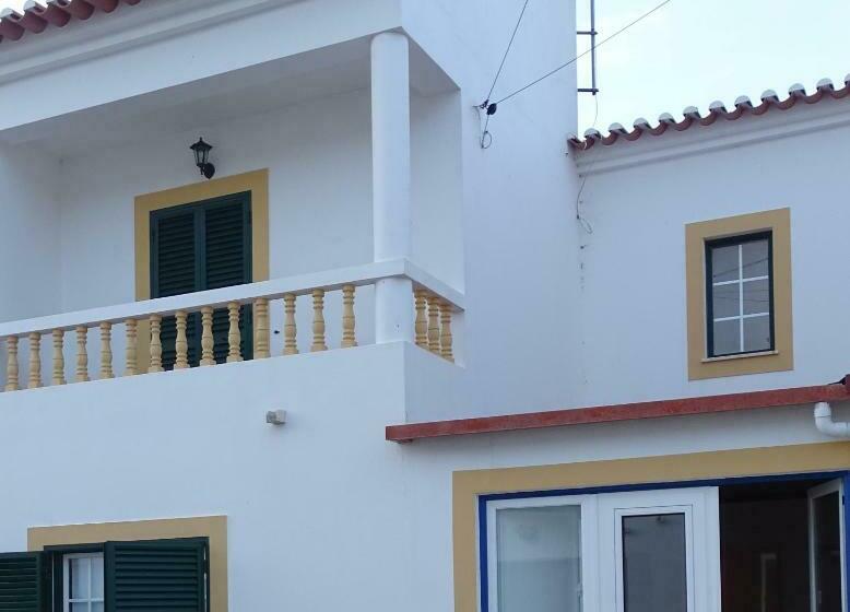 침실 4개 주택, Lodge & Hike Almograve