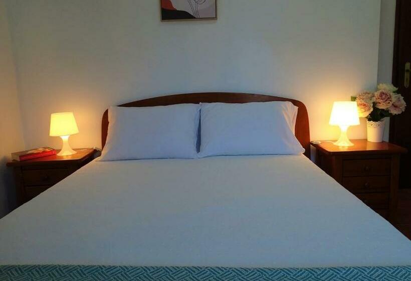 침실 4개 주택, Lodge & Hike Almograve