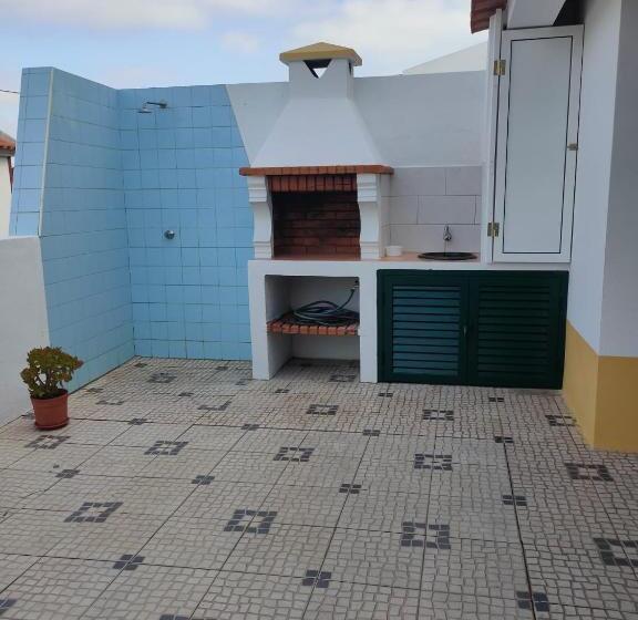 침실 4개 주택, Lodge & Hike Almograve