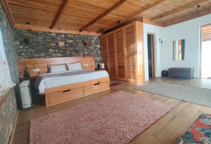 Вилла 3 Спальни, The Rosly Estate