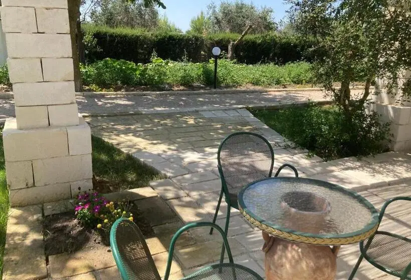 Juniorsviitti Puutarhanäkymä, Agriturismo Tenuta La Monaca