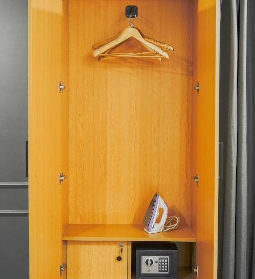 バルコニー付きデラックスルーム, Saltstayz Golf Course Road