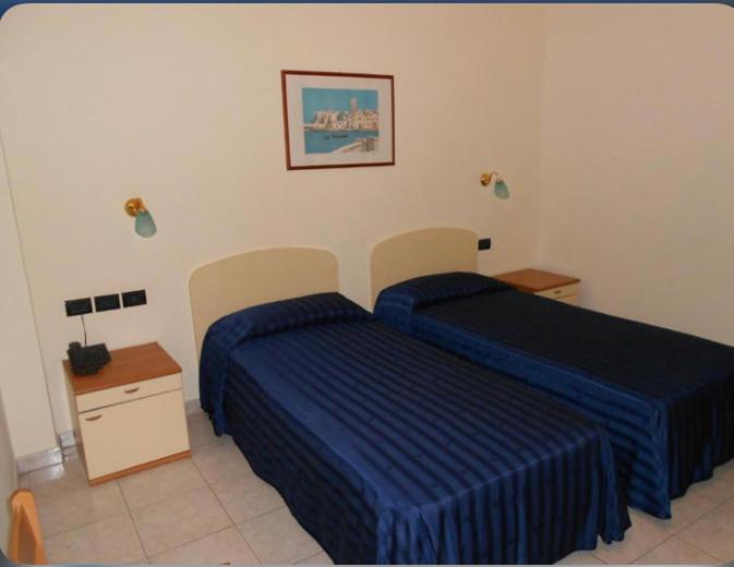 Четырехместный Номер Стандарт, Santangelo