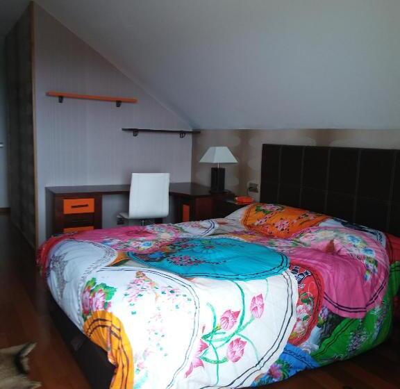 اتاق لوکس, Casa Aida