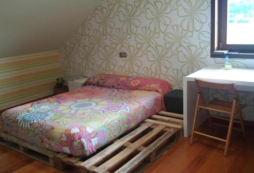 اتاق خانوادگی, Casa Aida