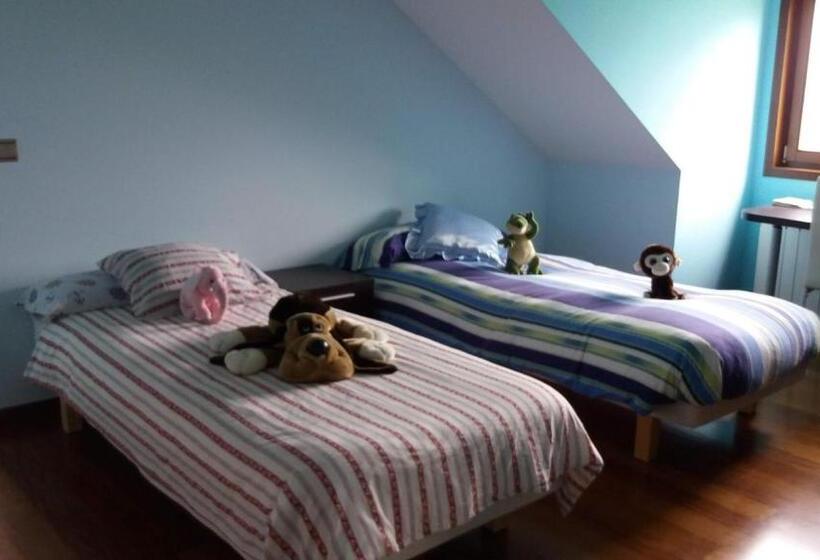 اتاق خانوادگی, Casa Aida