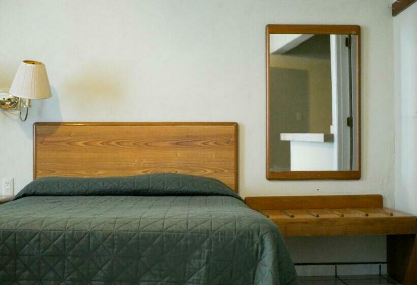 スタンダード4人部屋, La Huerta