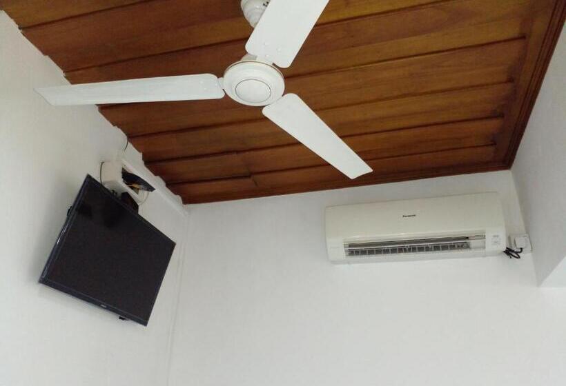 غرفة قياسية, Muduna Walawwa Resort