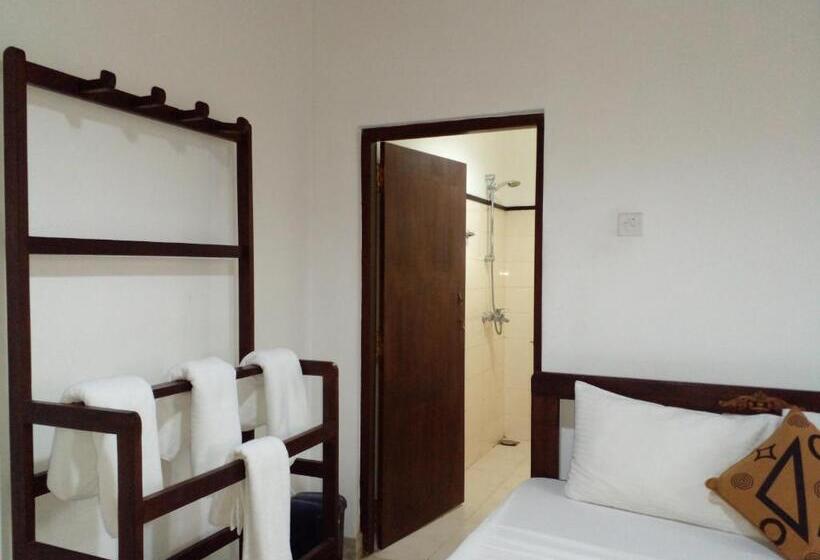 غرفة عائلية, Muduna Walawwa Resort