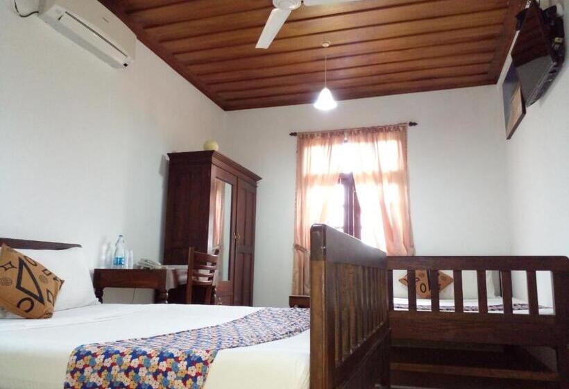 غرفة عائلية, Muduna Walawwa Resort