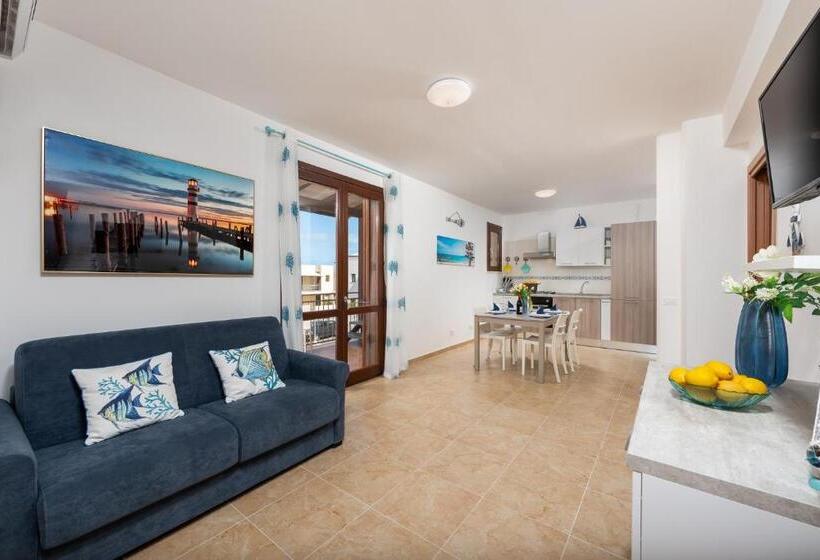 דירת חדר עם טרסה, I Tre Golfi   Via Salvatore Quasimodo