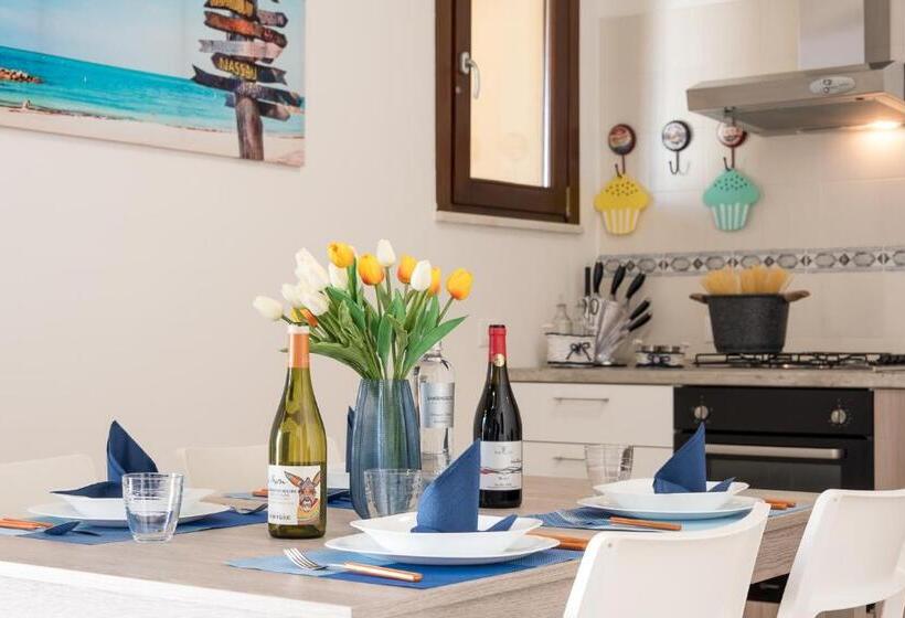 דירת חדר עם טרסה, I Tre Golfi   Via Salvatore Quasimodo