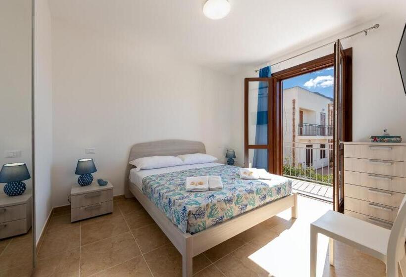 דירת חדר עם טרסה, I Tre Golfi   Via Salvatore Quasimodo