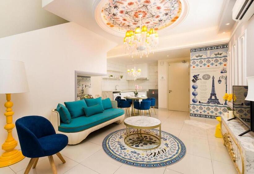 سوییت دوبلکس, Arte Mont Kiara