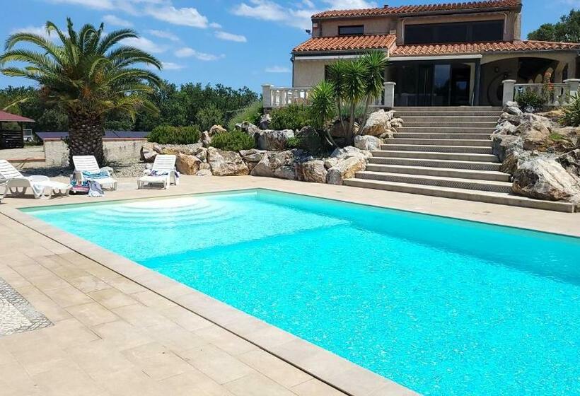 Номер Стандарт, Chambre D Hôte à La Villa René