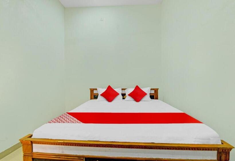 اتاق کلاسیک سه تخته, Flagship Hotel Shalimar Guest House