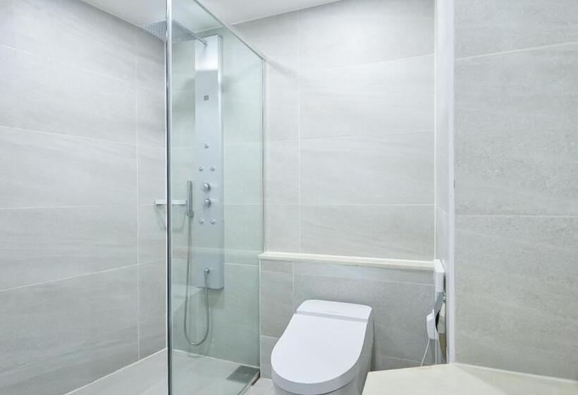 标准间, Chuncheon Eston