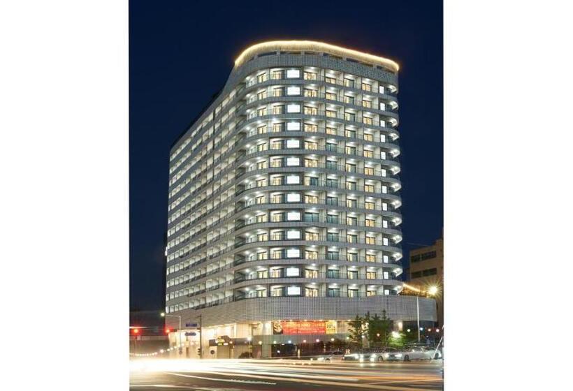 Семейный Номер, Chuncheon Eston