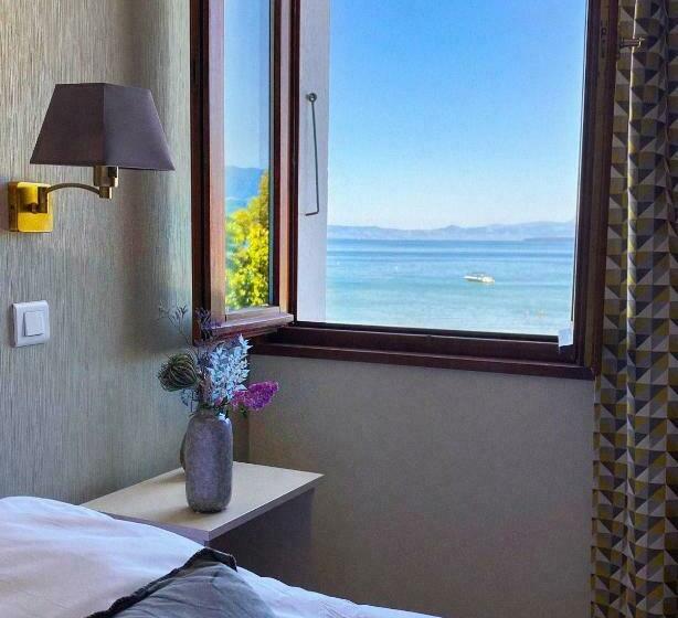 Номер Стандарт Трехместный, Hôtel De La Plage