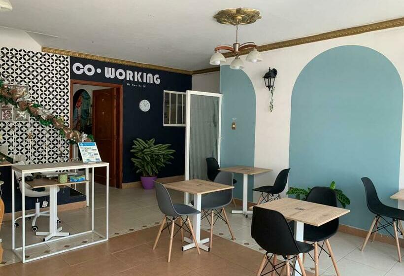 Standardrum, Sinergia Coworking & Hostel