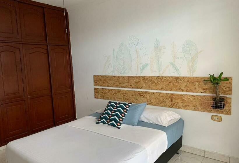 Standardrum, Sinergia Coworking & Hostel