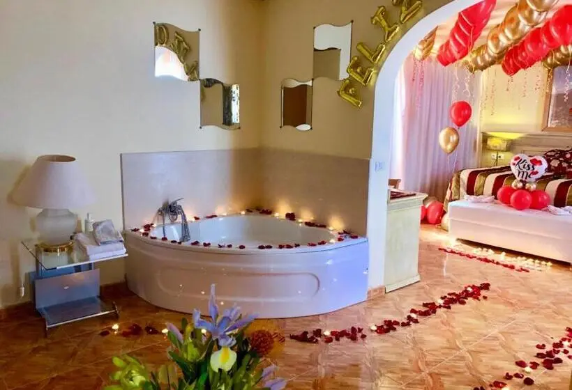 キングサイズベッドのスイートルーム, Vv Apartamentos Estrella Del Norte