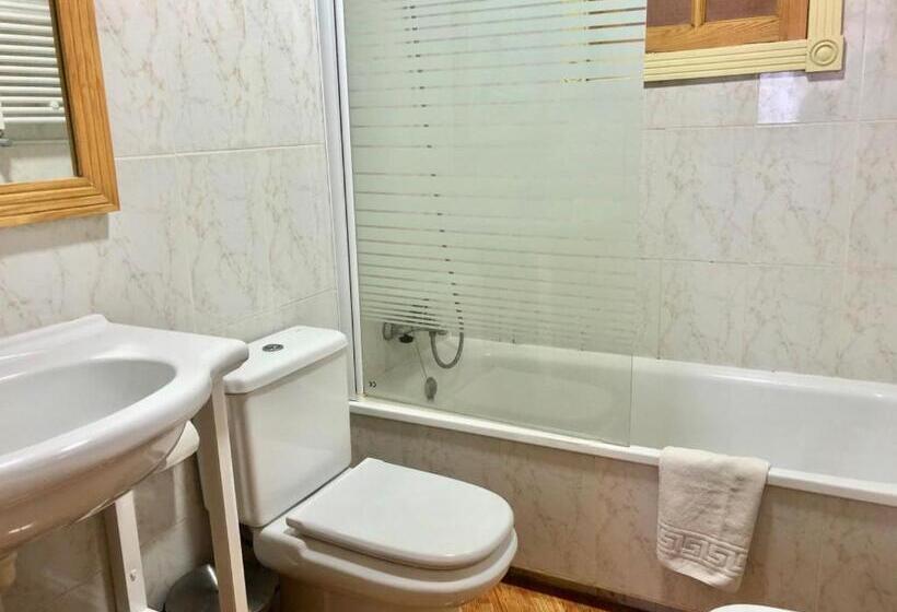 带1个卧室的带阳台的公寓, Vv Apartamentos Estrella Del Norte