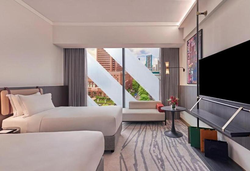 Premium room with view, Pullman Singapore Orchard