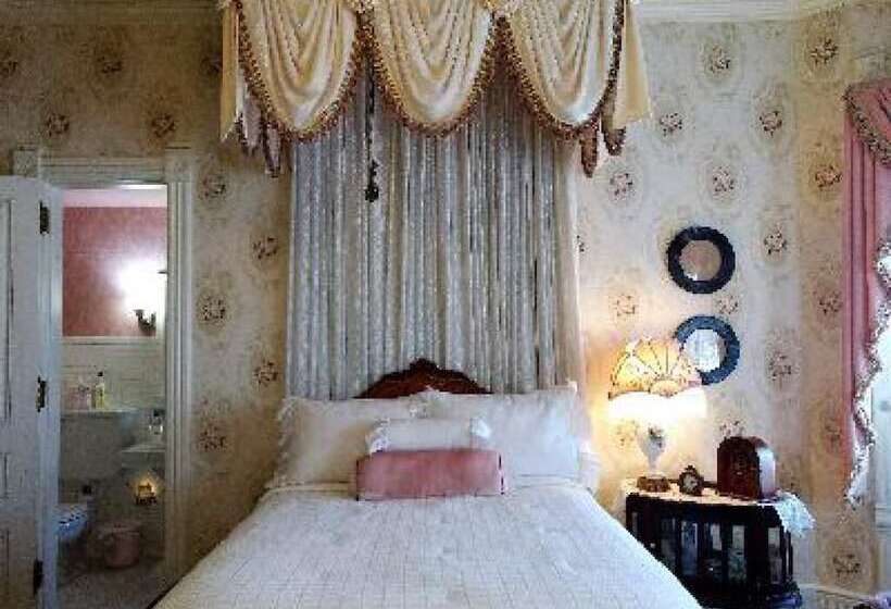 غرفة قياسية, Alexander Mansion Bed & Breakfast