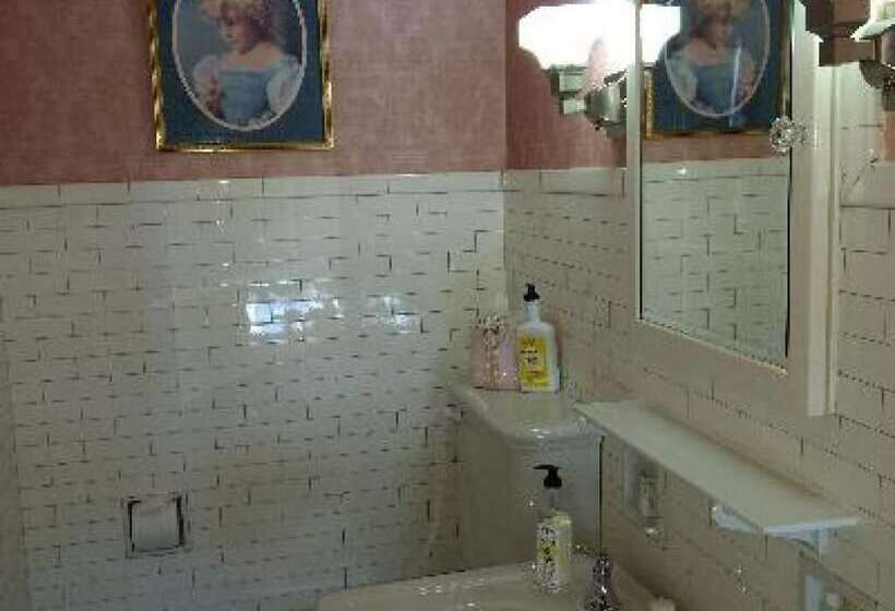 غرفة قياسية, Alexander Mansion Bed & Breakfast