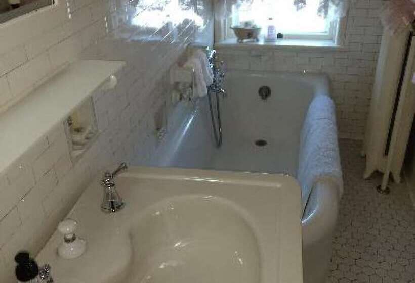 غرفة قياسية, Alexander Mansion Bed & Breakfast