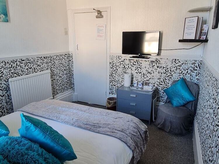 اتاق استاندارد, Waters Edge