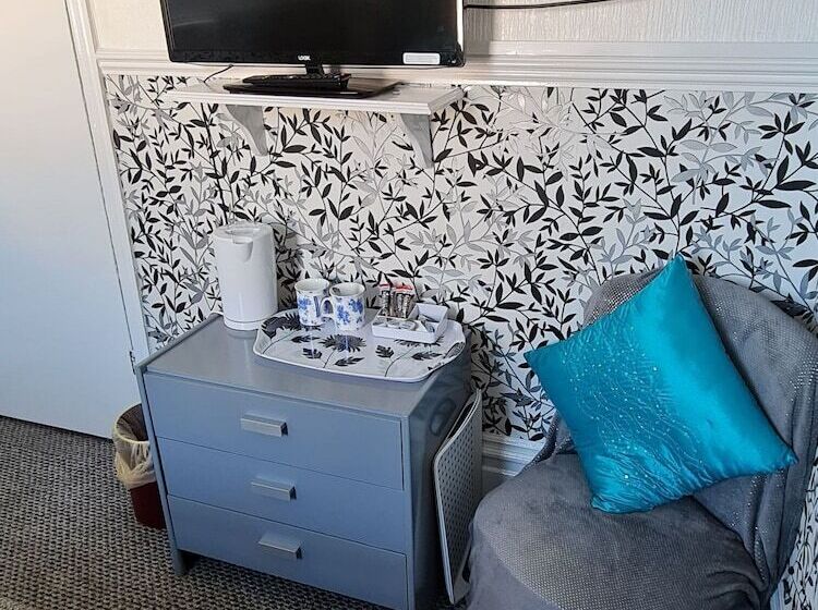 اتاق استاندارد, Waters Edge