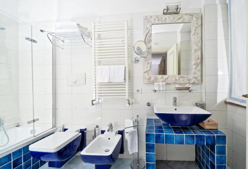 Superior Room with Terrace, Boutique Hotel Casa Mariantonia