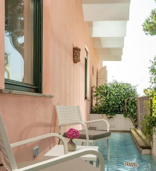 Superior Room with Terrace, Boutique Hotel Casa Mariantonia