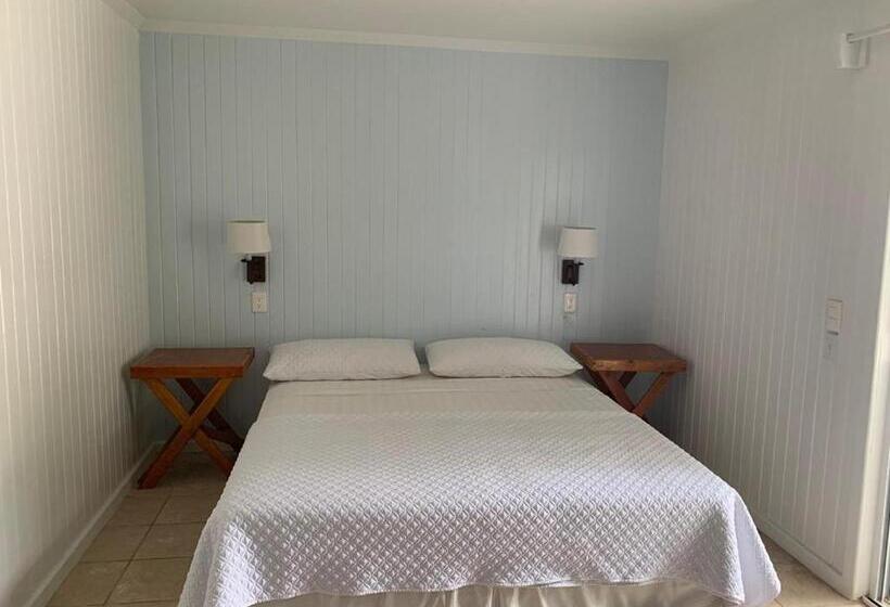 غرفة ديلوكس مطلّة علي البحر, Caribbean Villas