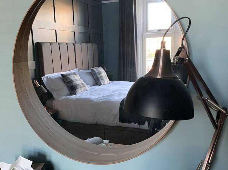 اتاق لوکس, Castle View Bed And Breakfast