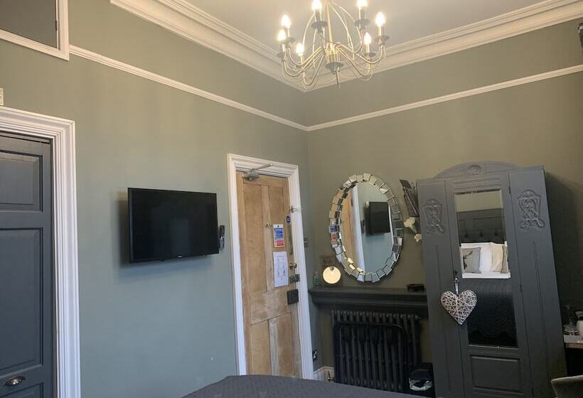 اتاق استاندارد, Castle View Bed And Breakfast