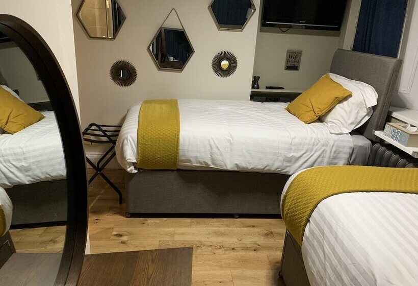 اتاق استاندارد, Castle View Bed And Breakfast