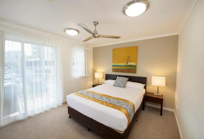 استودیوی استاندارد, Gladstone City Central Apartment Hotel Official