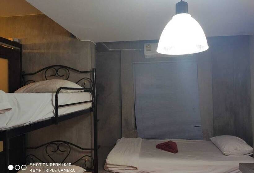 شقة غرفتين, Amarin Hotel Patong