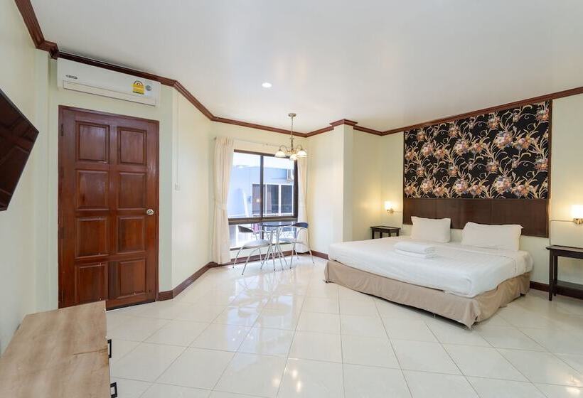 غرفة سوبيريور رباعية, Amarin Hotel Patong