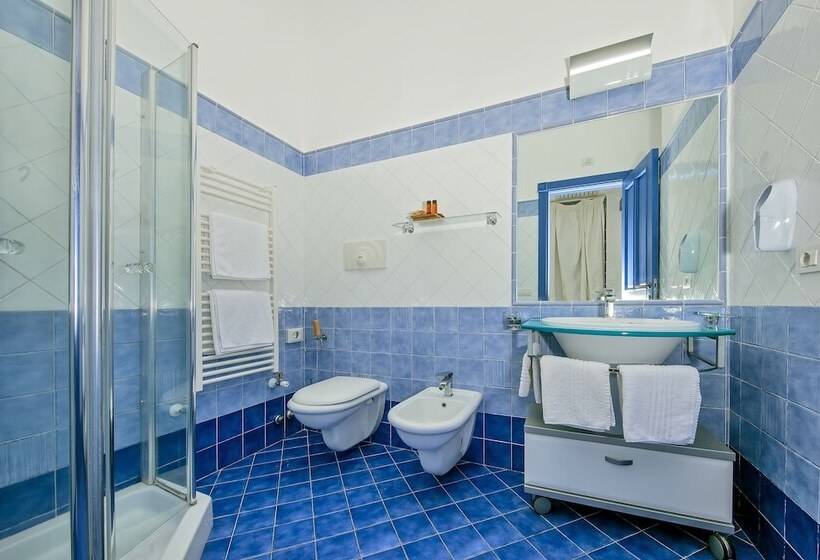 اتاق لوکس با چشم‌انداز باغ, Boutique Hotel Casa Mariantonia